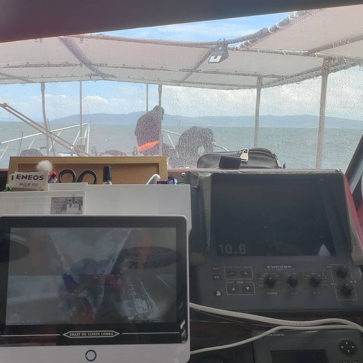 昨日は、波風で欠の皮めくれそうやたし、腰めげてまいそうやたわ。盆休み前の最終日頑張っていきましたが、底ドリもしにくい状況で、なんとかギリギリ最終最後まで、がんばりました～ジャンボ竿頭さん15匹2号挺竿頭さん24匹シャア竿頭11匹悪天候でしたが、なんとかなんとか形になりました～良いサイズもまじりましたよ～😀16日まで休みです～😀休みでも予約受付してますので、ご遠慮なくお気軽に電話くださいね～盆休み明け17日タコがら空き20日タコがら空き　半夜イカがら空き21日タコがら空き　半夜イカがら空き22日タコ　半夜イカがら空き23日タコ　半夜イカがら空き24日太刀魚がら空き　タコがら空き27日タコがら空き　28日タコがら空き29日タコ後少し 　半夜イカがら空き30日タコ　　半夜イカがら空き31日タコがら空き休み明けから、がら空きばっかりや～助けて助けて助けて初心者様大歓迎️メチャクチャ敷居の低い釣り船の海蓮丸️レンタルタックル1500円であります。クーラーバッグだけ持ってきてね。手ぶらですよ。09015904461船長戸田迄お願いいたします#初心者様大歓迎#釣りの楽しさ伝えますよ#海蓮丸#明石#釣り船#明石タコ#タコ釣り#漁師直送海蓮丸#明石から大阪迄明石の昼網活魚を配達してます#漁師寿司海蓮丸明石店#漁師寿司海蓮丸神戸店#明石昼網直売所#活きエサの販売もあるよ#明石焼きも売ってるよ#魚料理教室#料理教室#フィッシングマックス#ぐるぐるさんまパープル#アングラーズ#まるは釣具 #大藤つり具#フィッシングエイト#放流 #未来の為に#豊かな海へ @ 海蓮丸#つりぐのブンブン#ハピソン